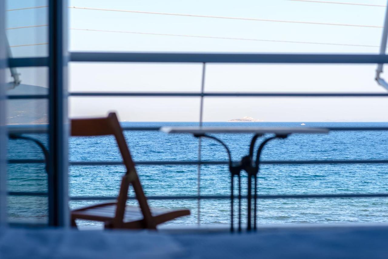Lemoni Luxury Residence In Front Of The Sea Kechries Exterior photo