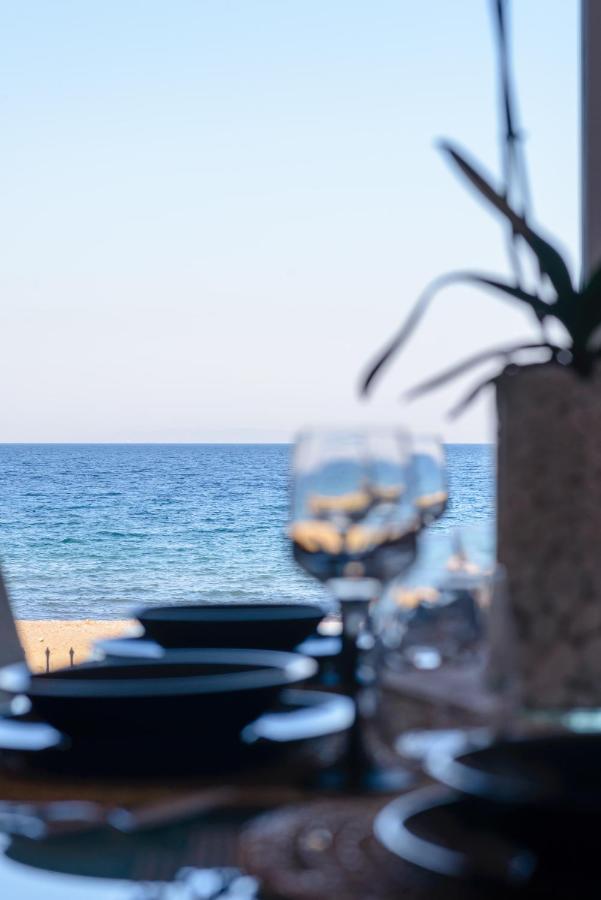 Lemoni Luxury Residence In Front Of The Sea Kechries Exterior photo